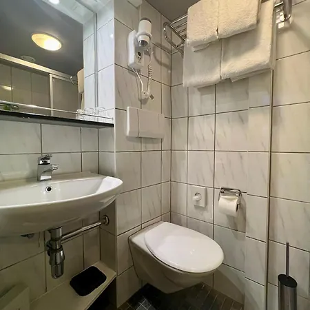 River Altstadt-sued 4*